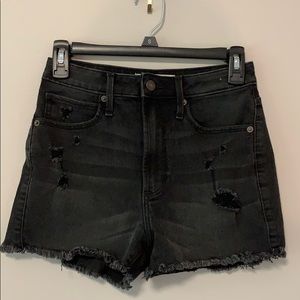 Abercrombie & Fitch Black High-Waisted Shorts
